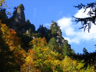 登山口付近の紅葉